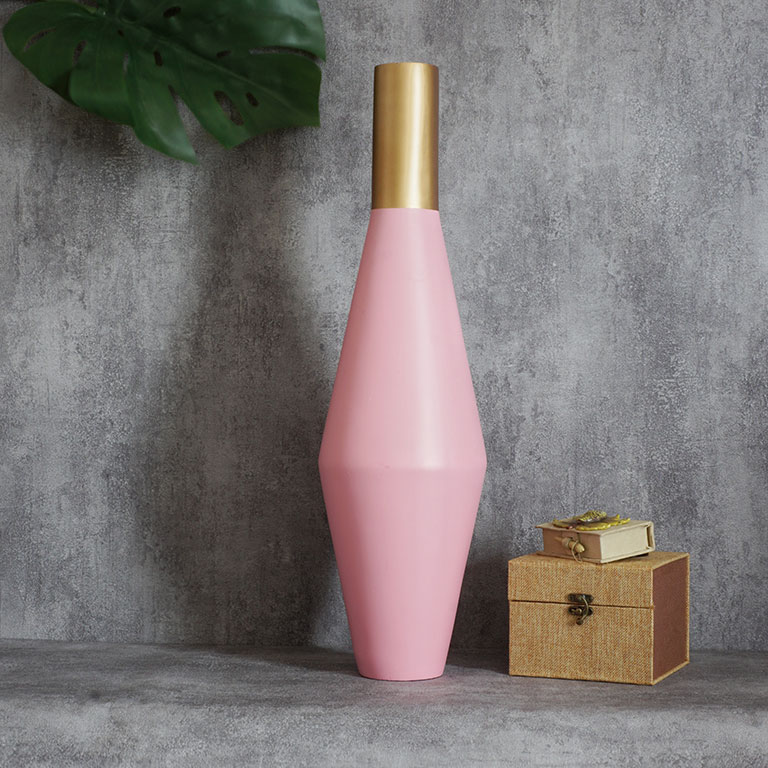 Geometric Glam Vase,Buy Vases Online, glass Vase, Luxury home Decor Online at beigeandwenge