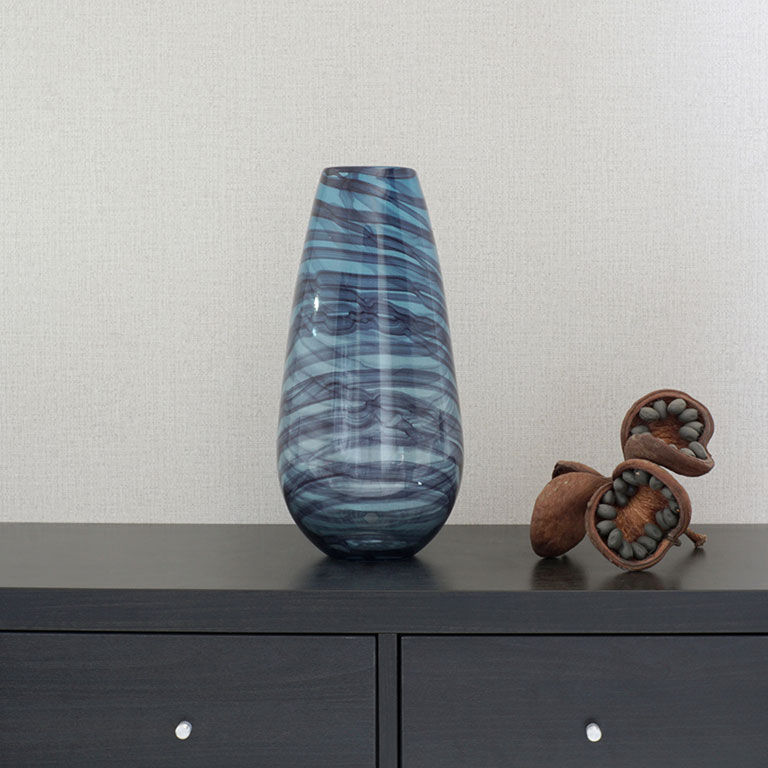 buy Glass vase online, Home Decor Online, Buy Vases online, Luxury Decor Online at Beigeandwenge